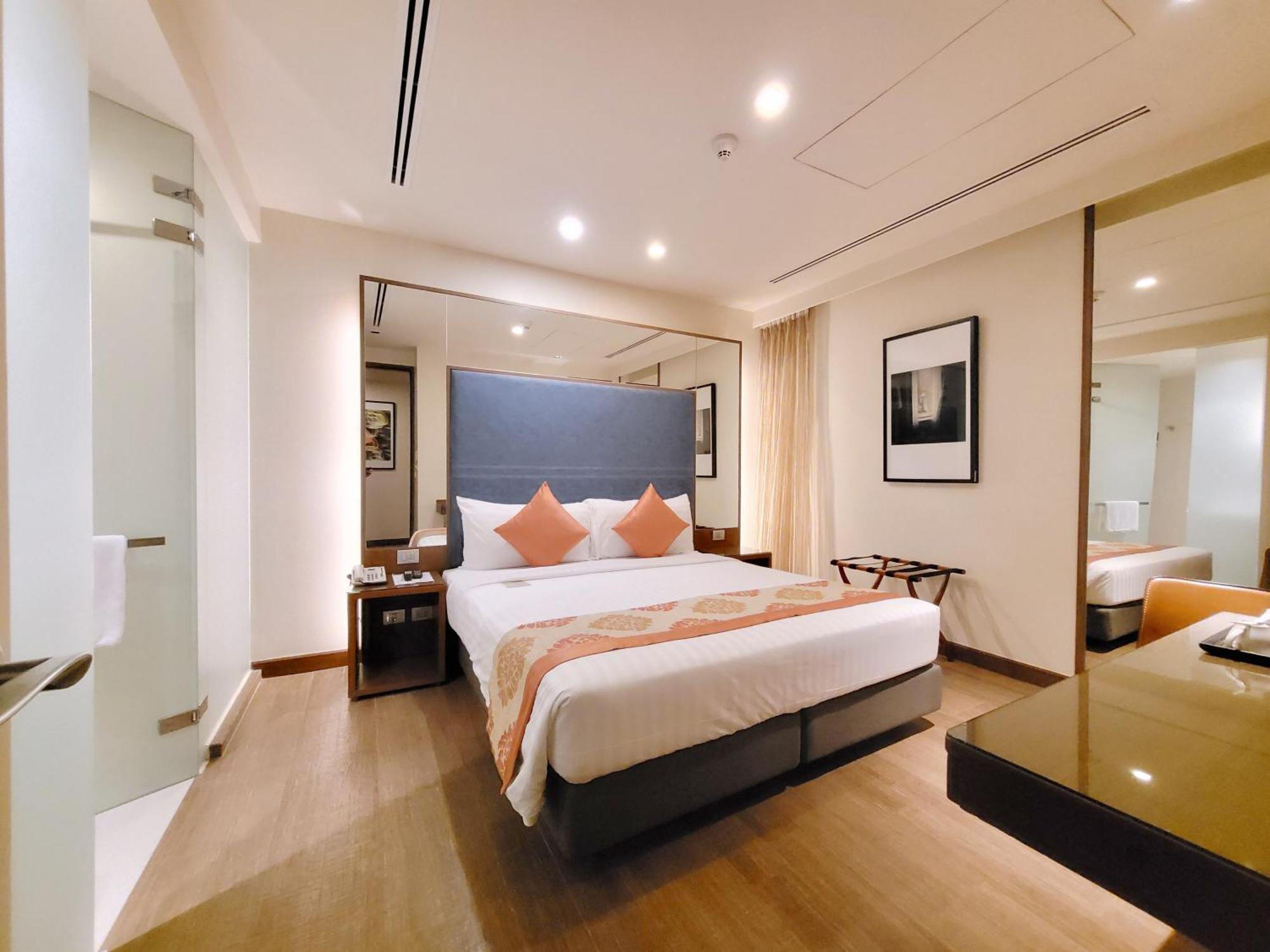 Hotel On 8 Sukhumvit Nana Bangkok By Compass Hospitality Exteriér fotografie